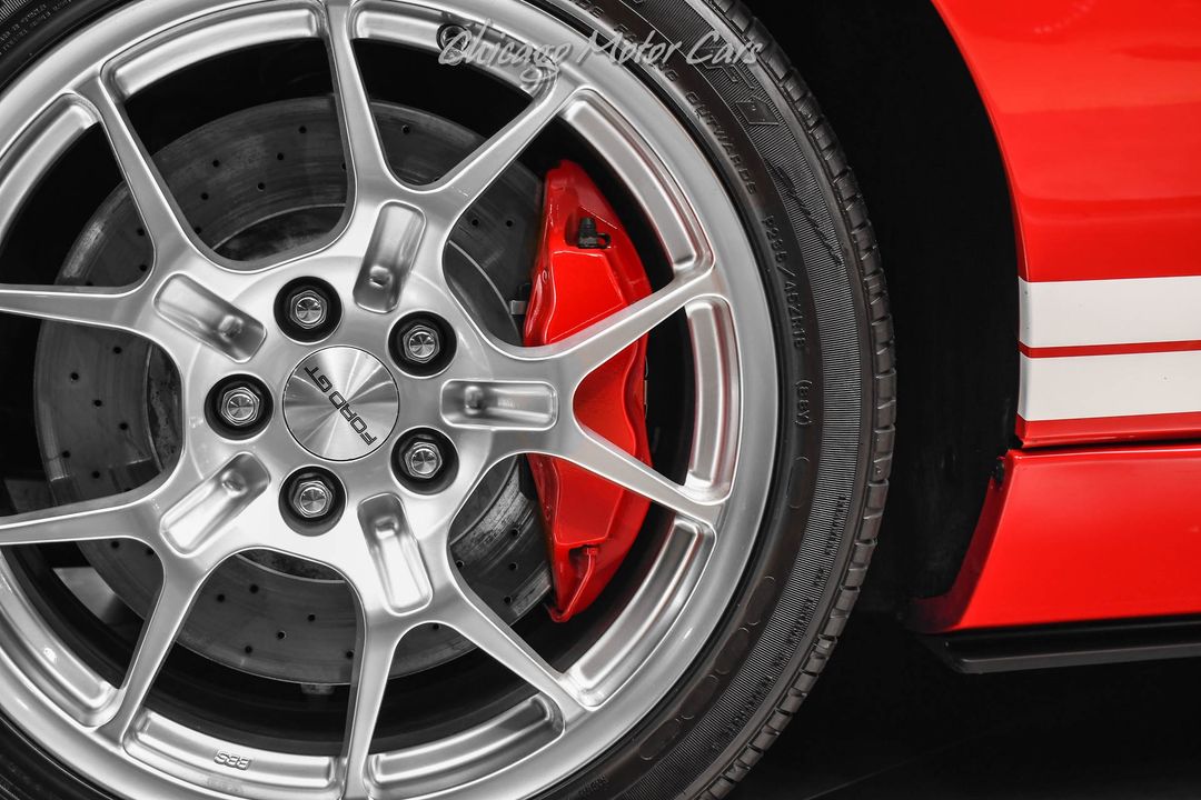 2005 Ford GT