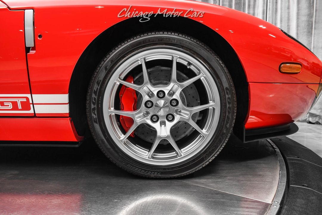 2005 Ford GT