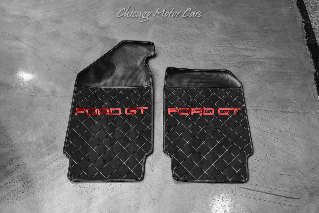 2005 Ford GT