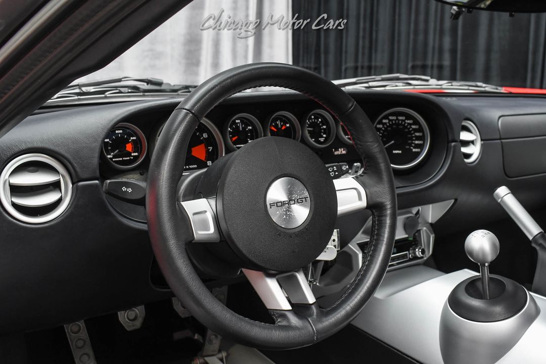 2005 Ford GT