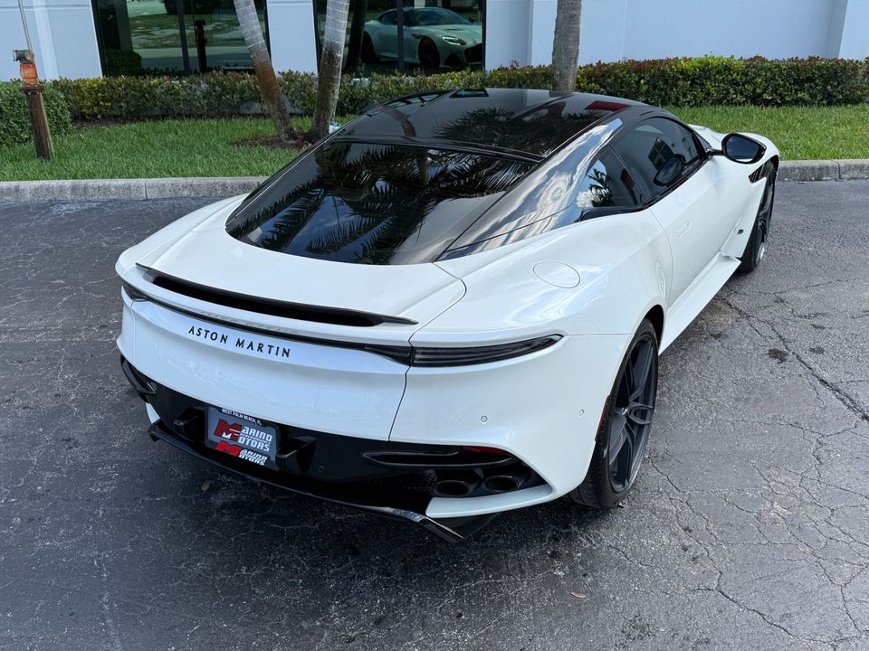 2019 Aston Martin DBS