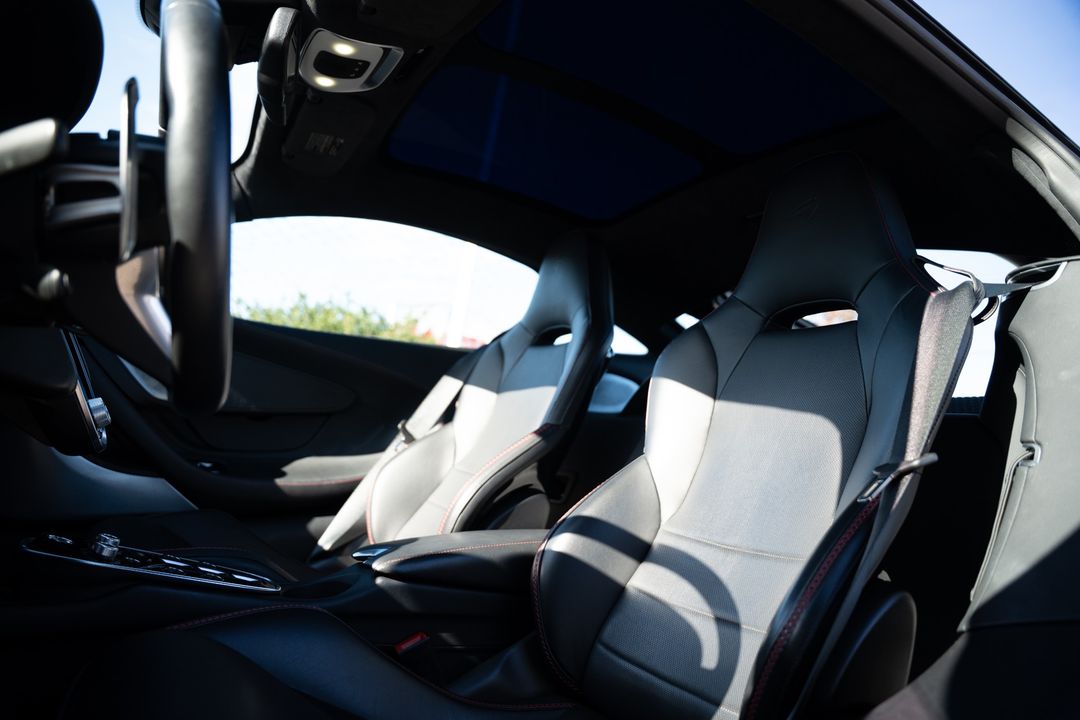 2022 McLaren GT