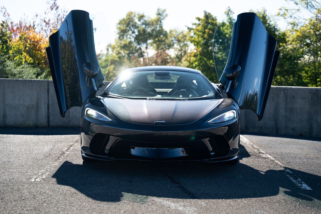 2022 McLaren GT
