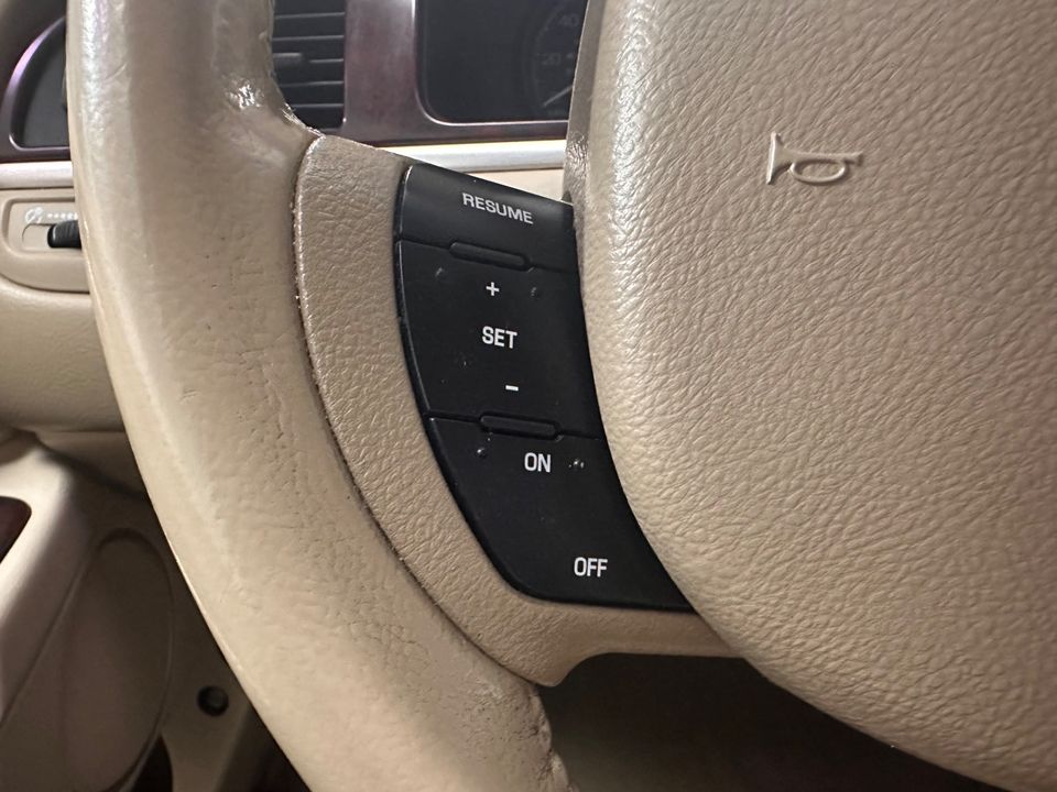 2009 Lincoln Town Car