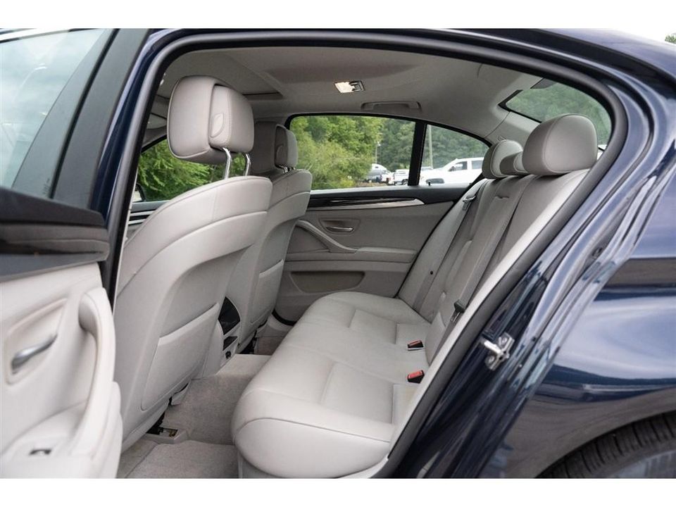 2012 BMW 5-Series
