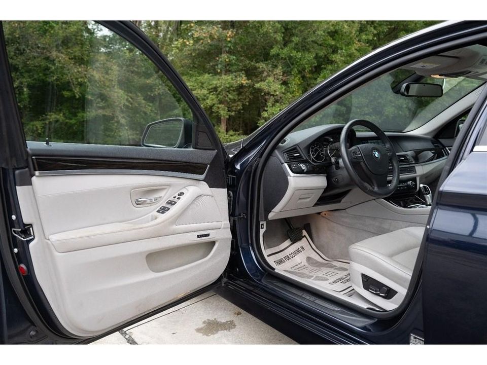 2012 BMW 5-Series