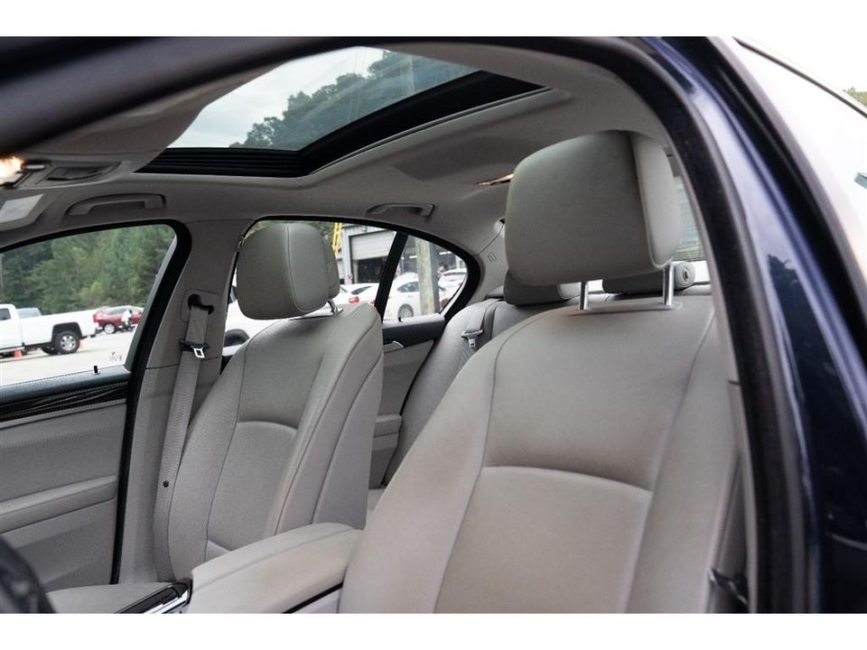2012 BMW 5-Series