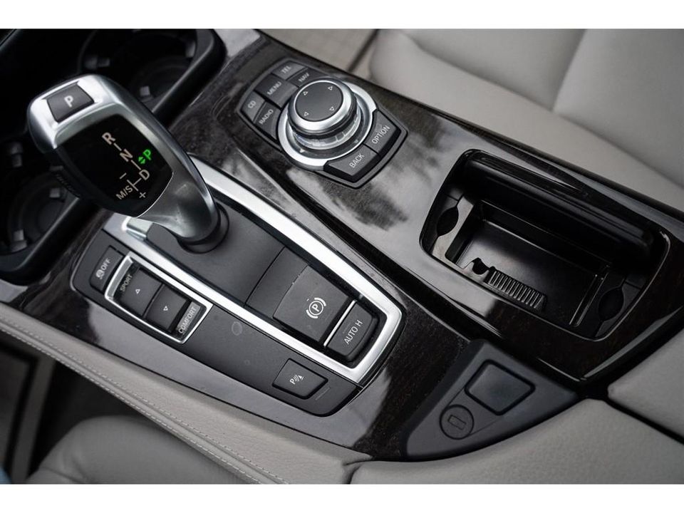 2012 BMW 5-Series