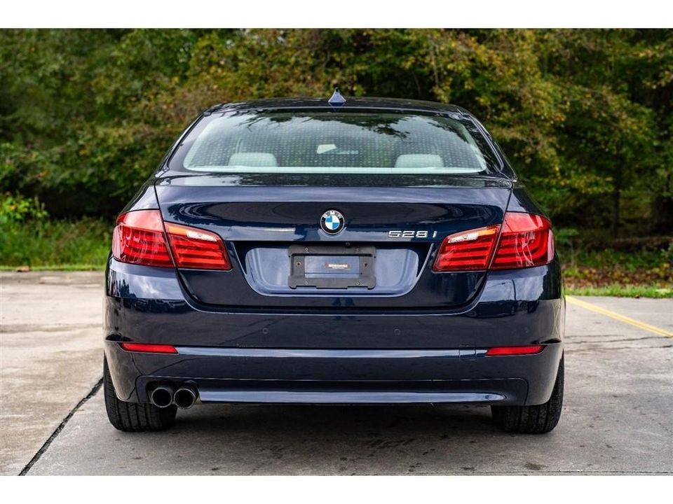 2012 BMW 5-Series