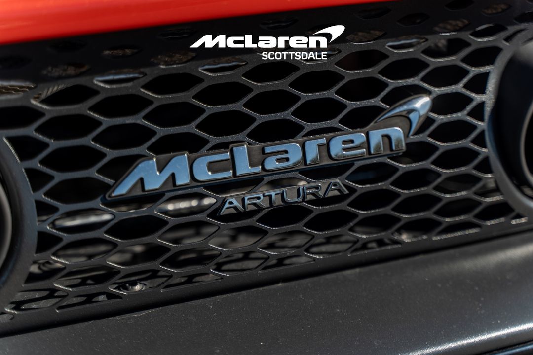 2024 MCLAREN ARTURA