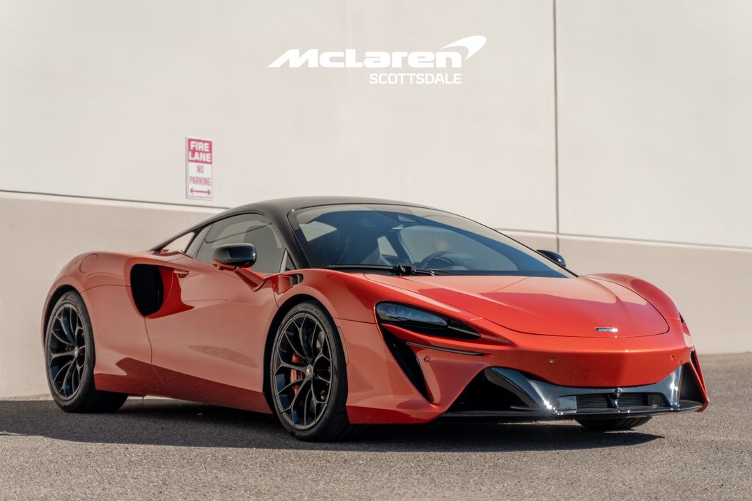 2024 MCLAREN ARTURA