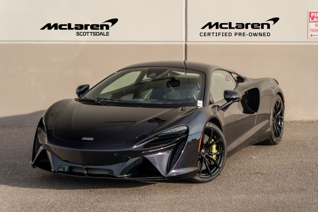2023 MCLAREN ARTURA