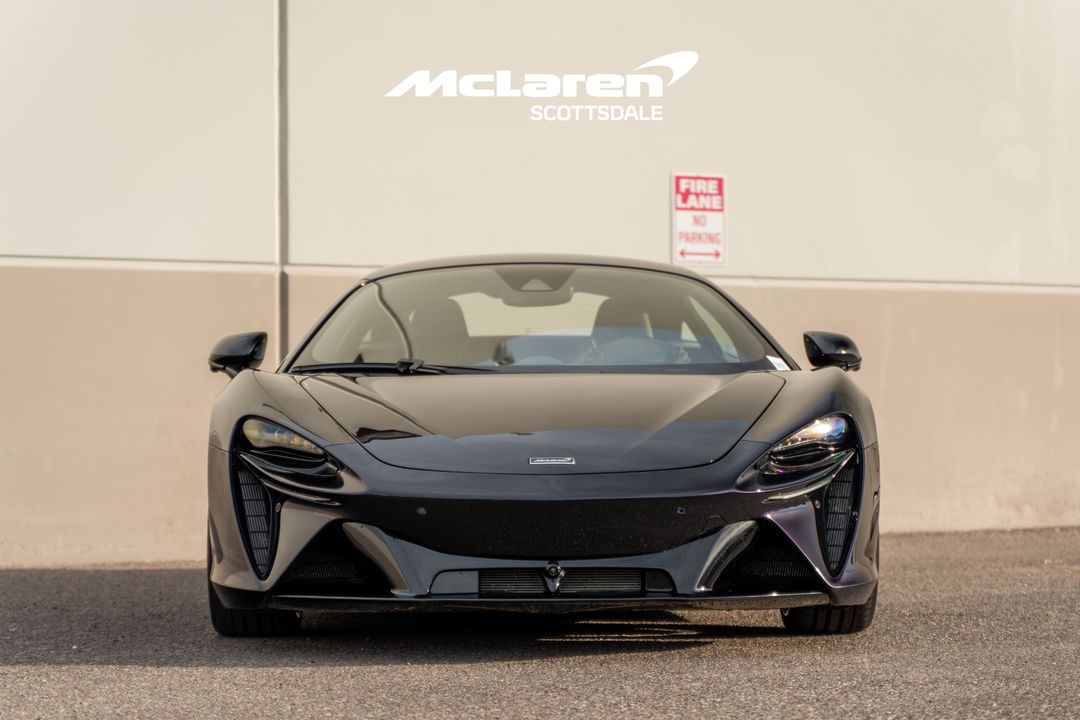2023 MCLAREN ARTURA
