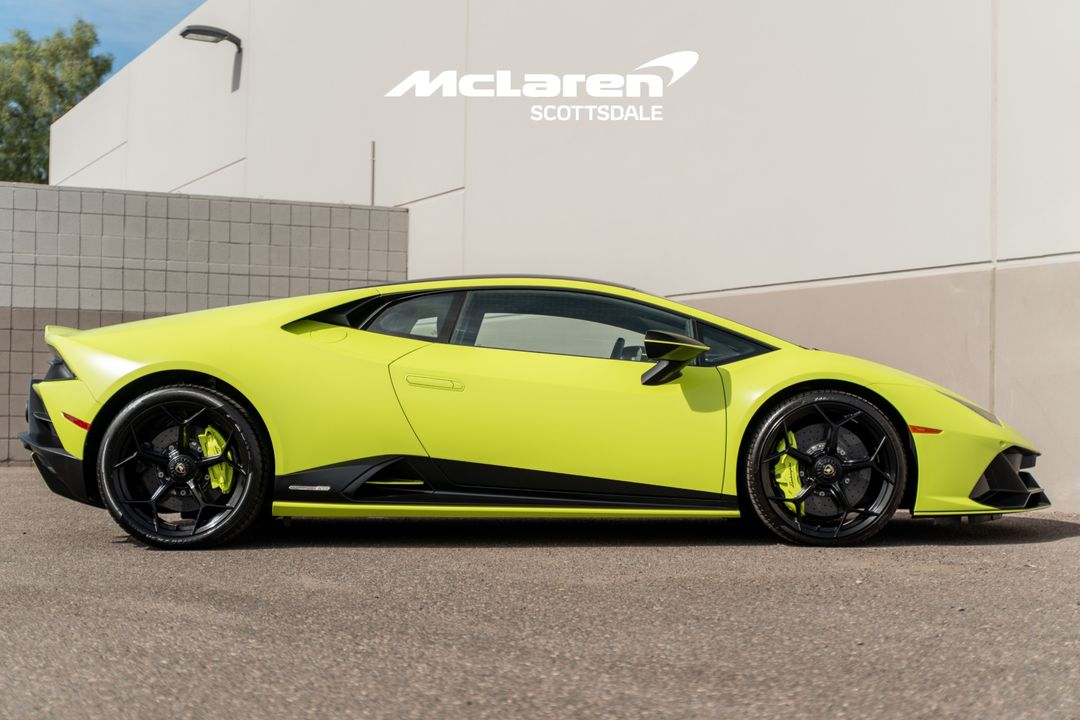 2022 LAMBORGHINI HURACAN EVO