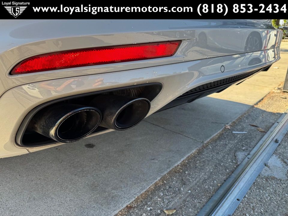2017 Porsche Panamera