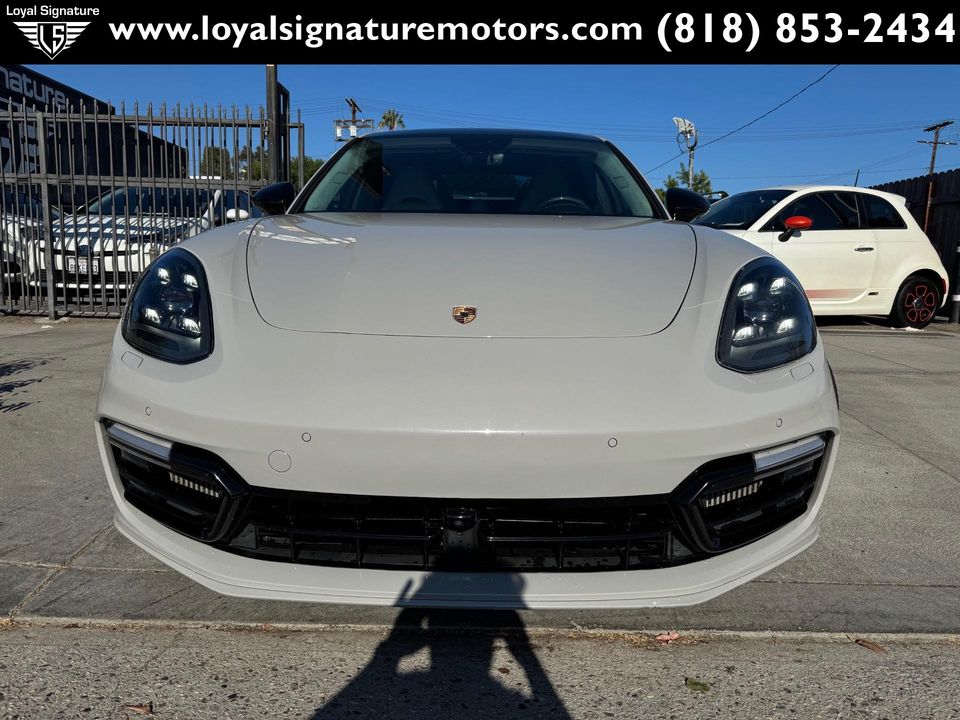 2017 Porsche Panamera