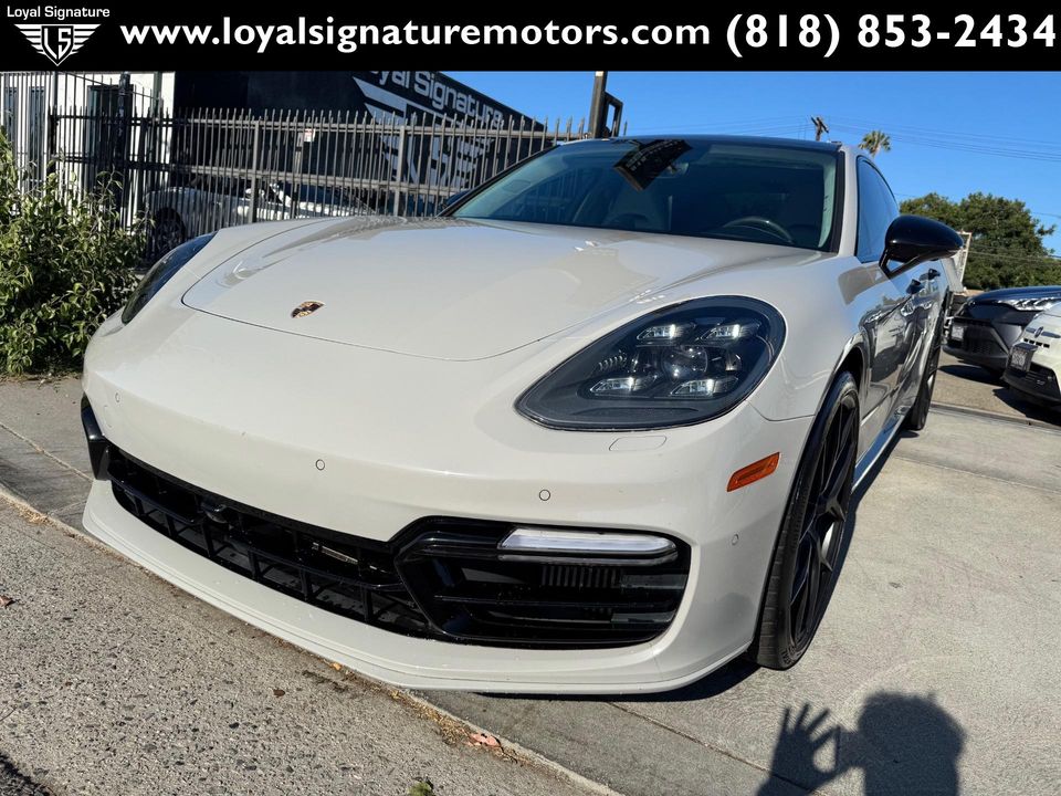2017 Porsche Panamera