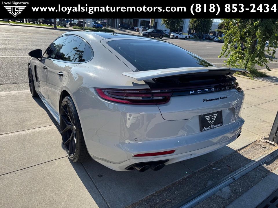 2017 Porsche Panamera