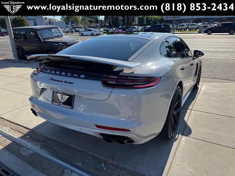 2017 Porsche Panamera
