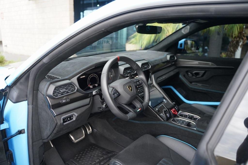 2023 Lamborghini Urus