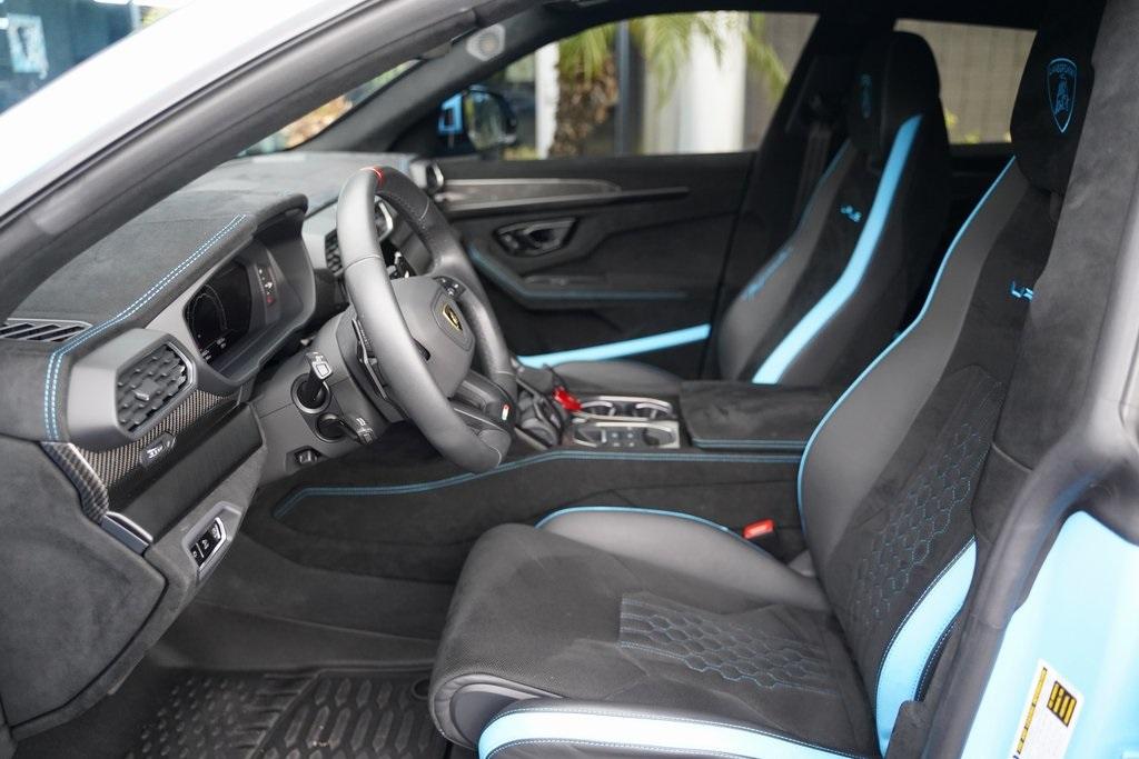 2023 Lamborghini Urus