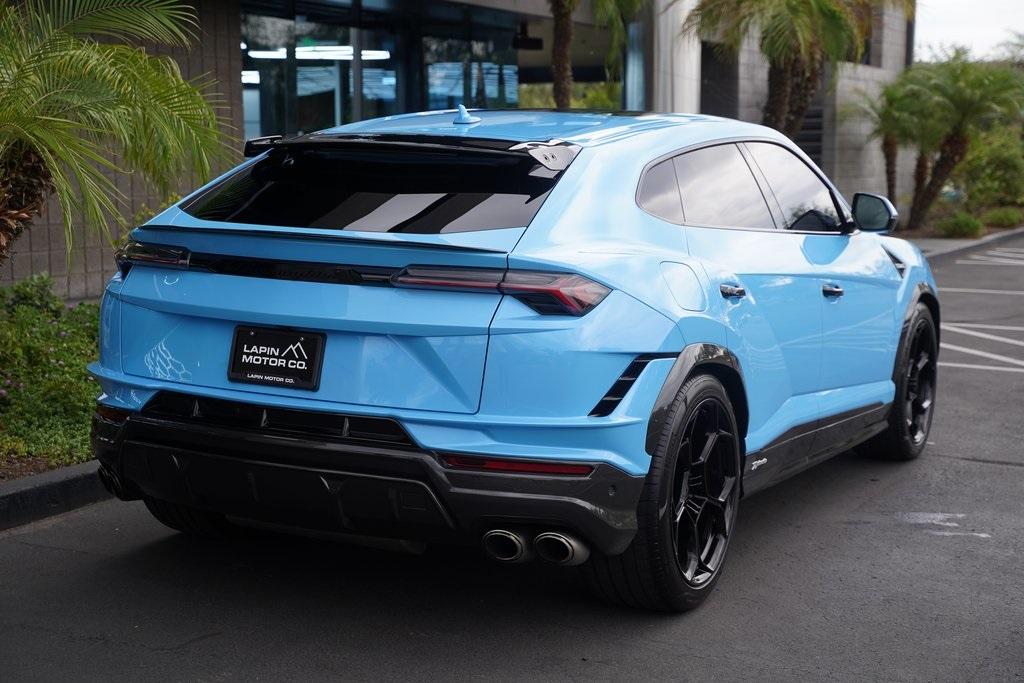2023 Lamborghini Urus
