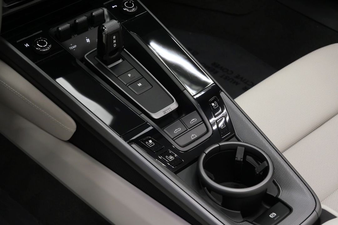 2023 Porsche 911