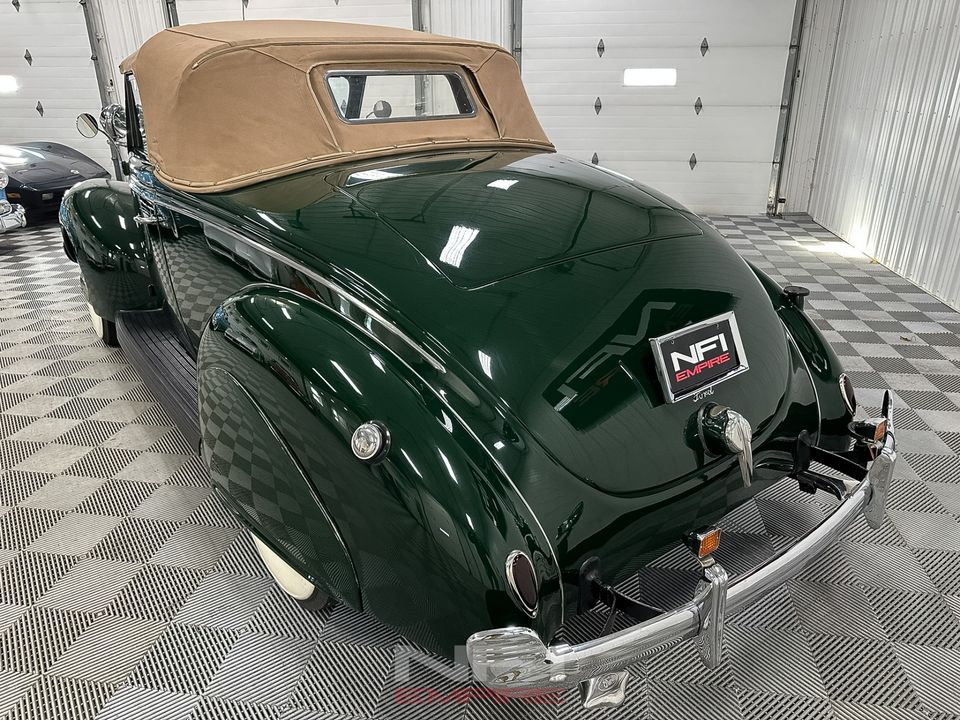 1939 Ford Deluxe