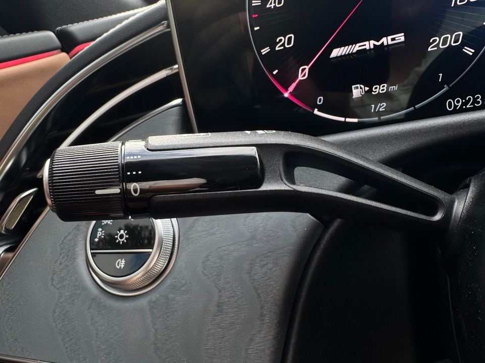 2025 Mercedes-Benz E 53