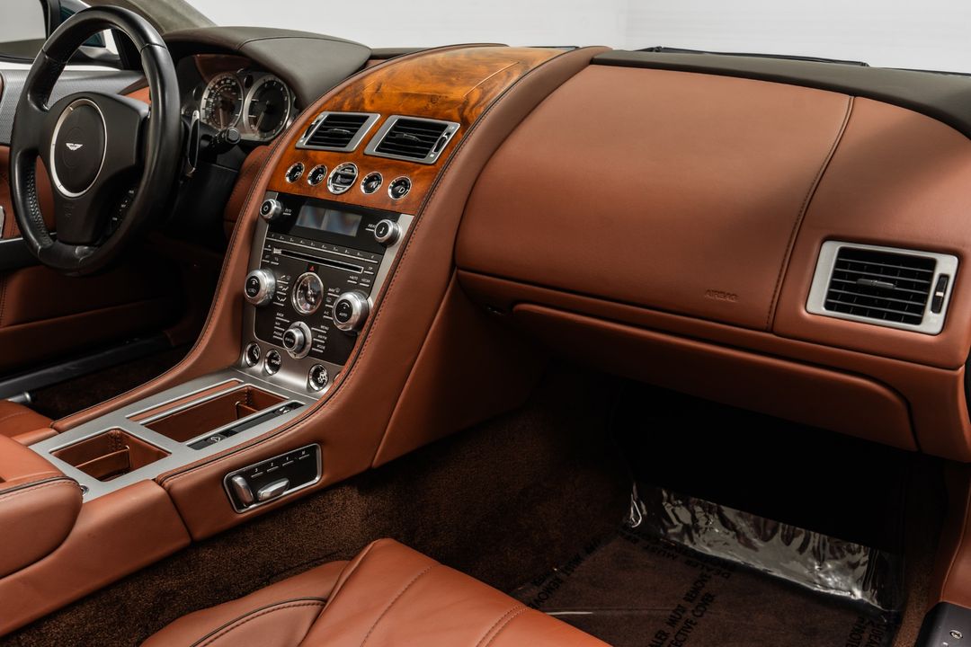 2015 Aston Martin DB9