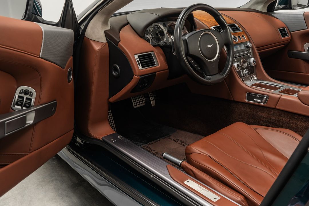 2015 Aston Martin DB9