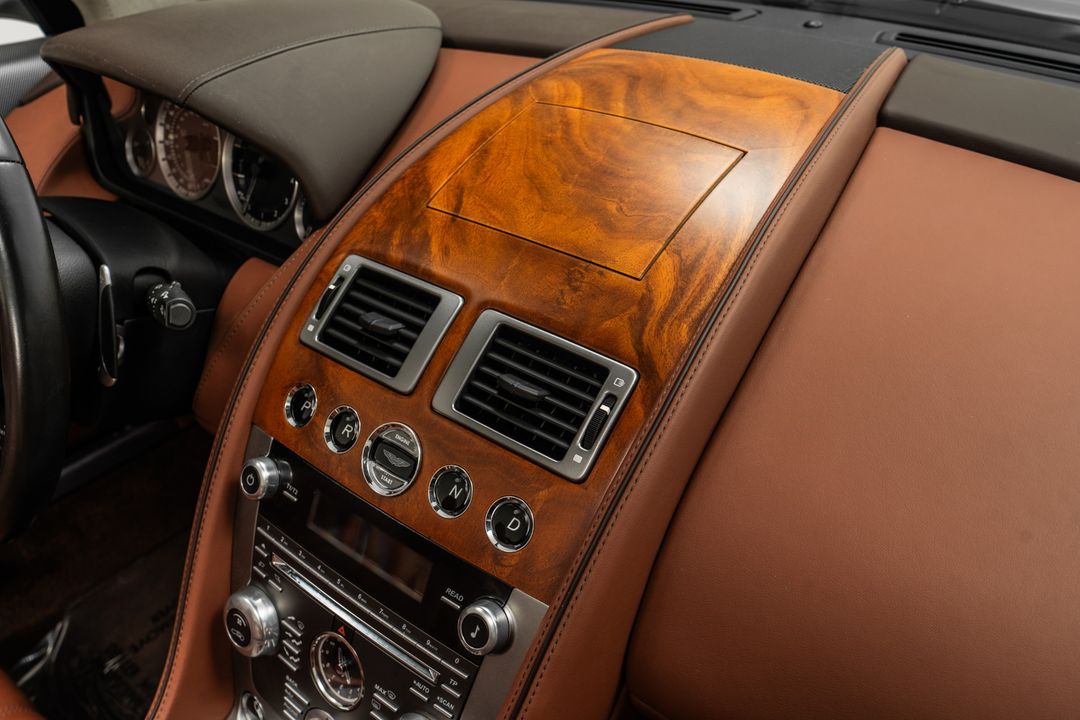 2015 Aston Martin DB9