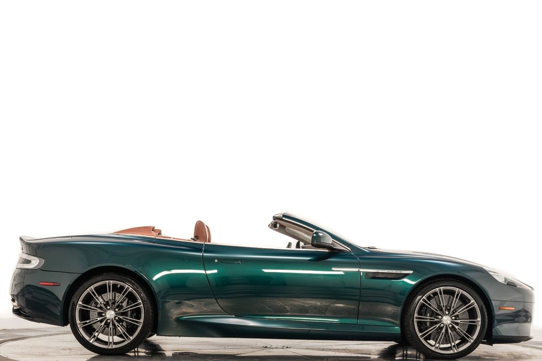2015 Aston Martin DB9