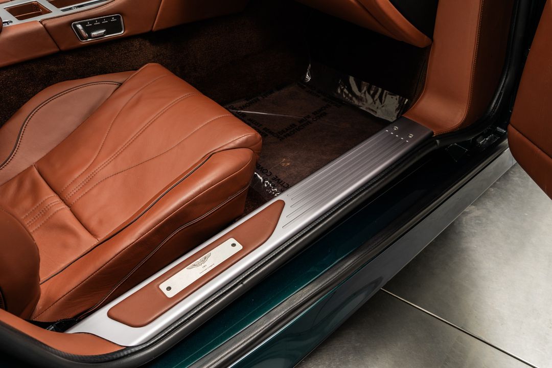 2015 Aston Martin DB9