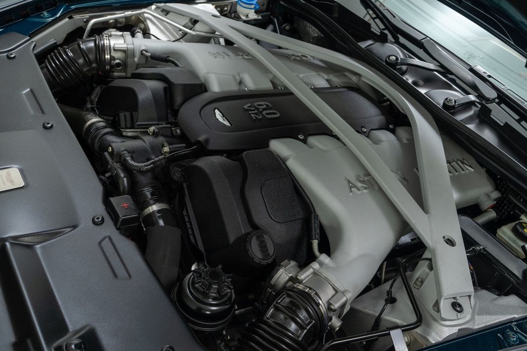 2015 Aston Martin DB9