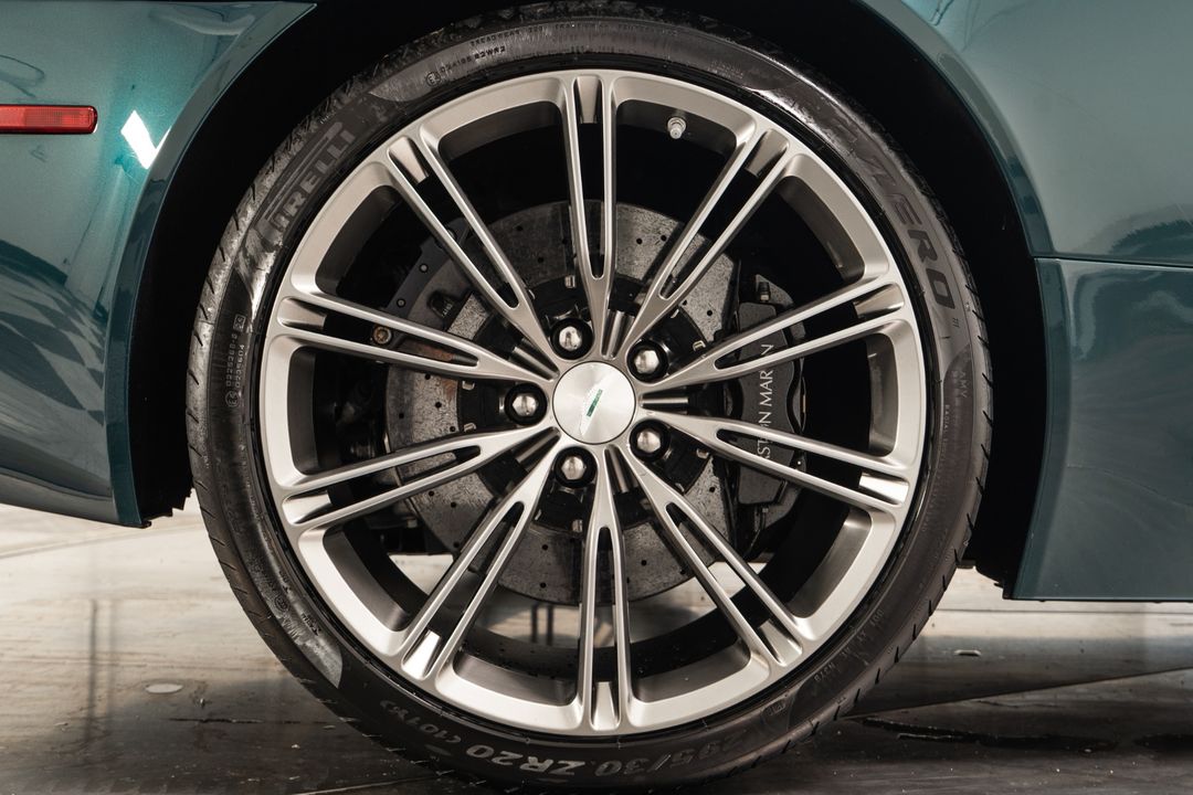 2015 Aston Martin DB9