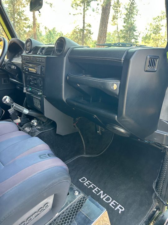 1993 Land Rover Defender