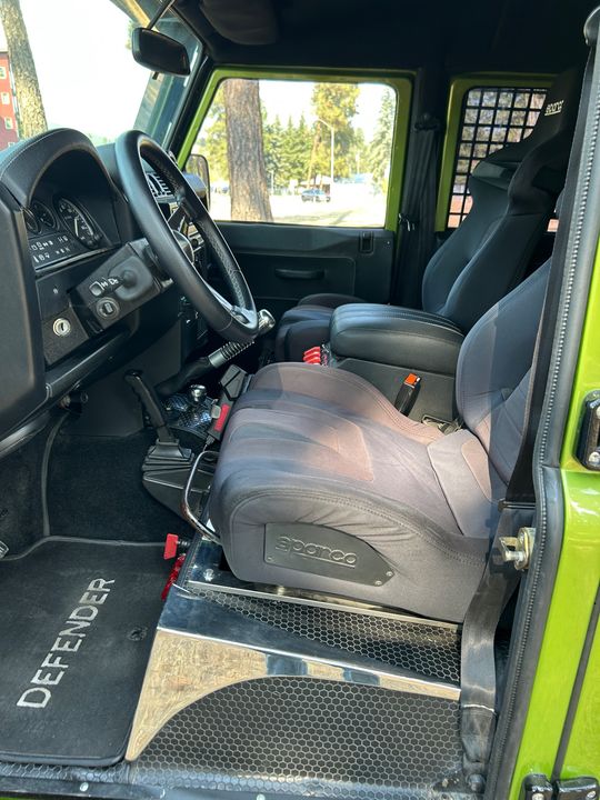 1993 Land Rover Defender