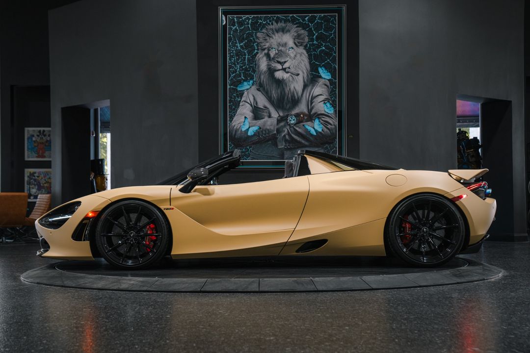 2021 McLaren 720S Spider