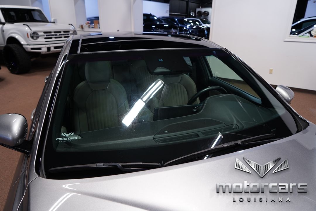 2023 Genesis G70