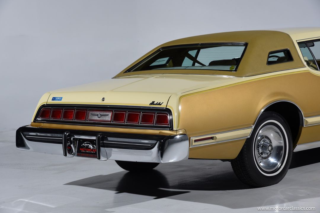 1976 Ford Thunderbird