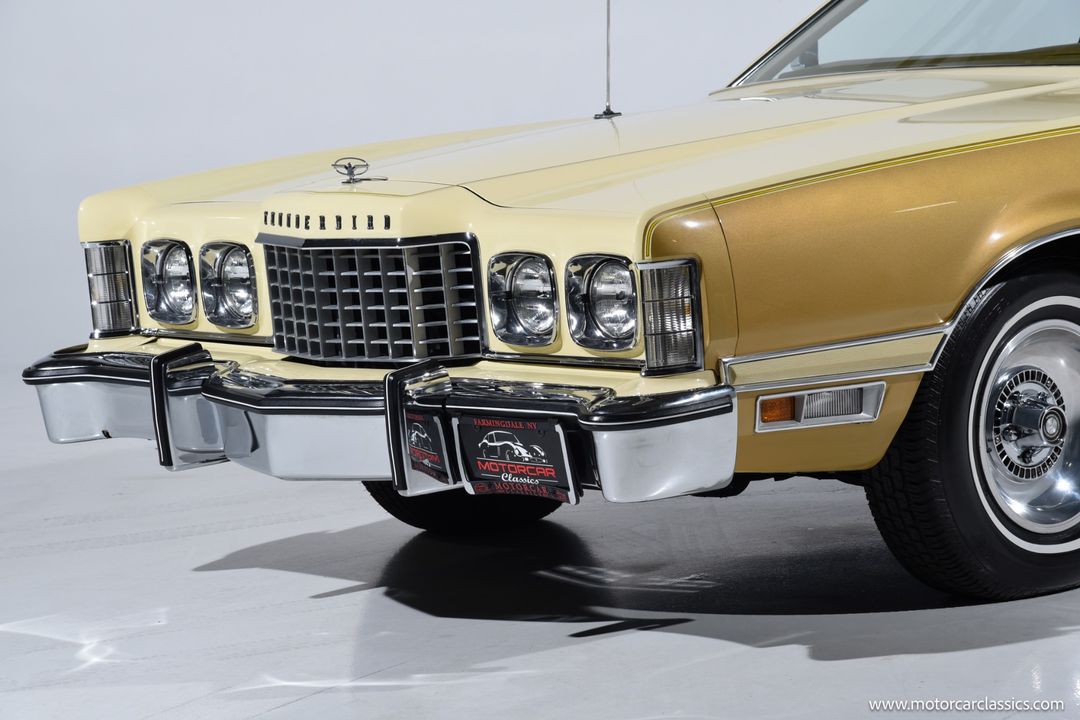 1976 Ford Thunderbird