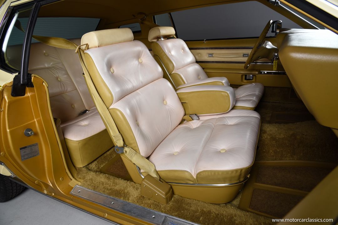 1976 Ford Thunderbird