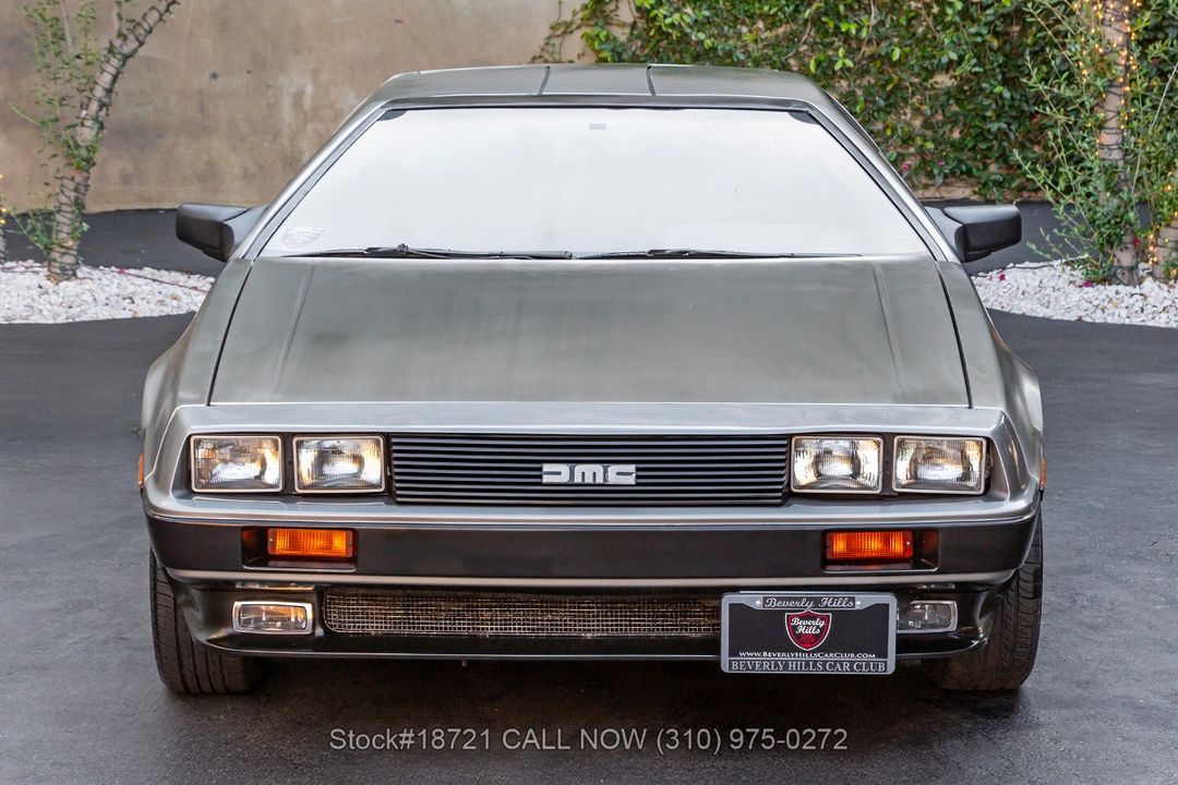 1981 DeLorean DMC-12