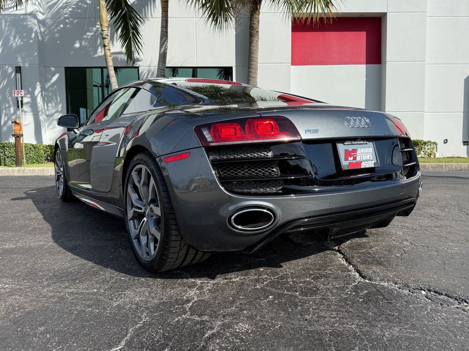 2010 Audi R8