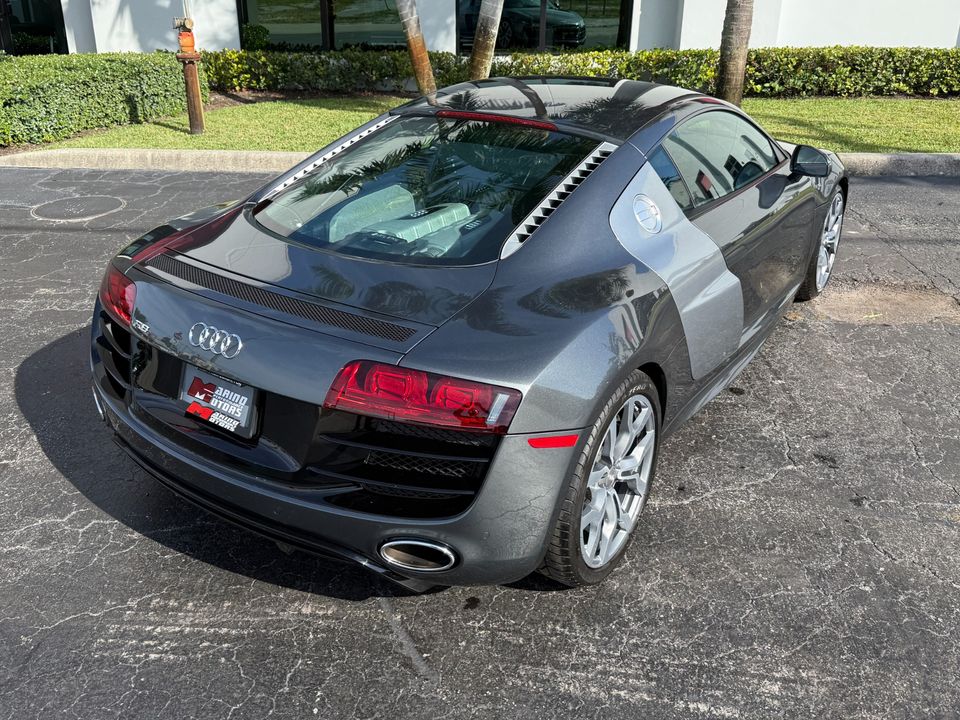 2010 Audi R8
