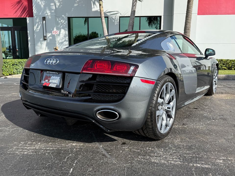 2010 Audi R8