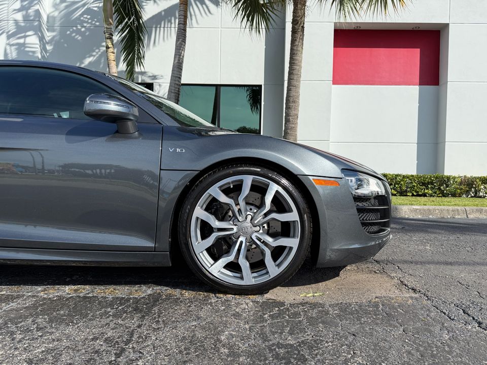 2010 Audi R8