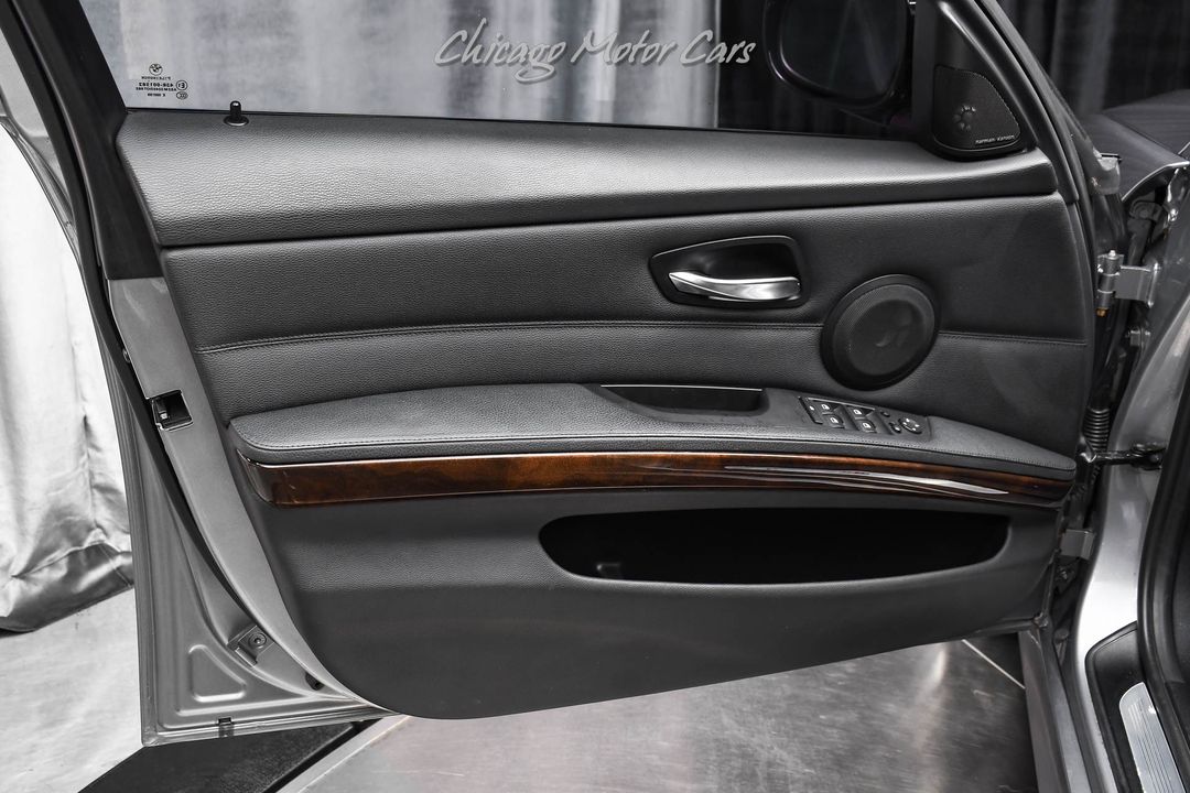 2011 BMW 3 Series