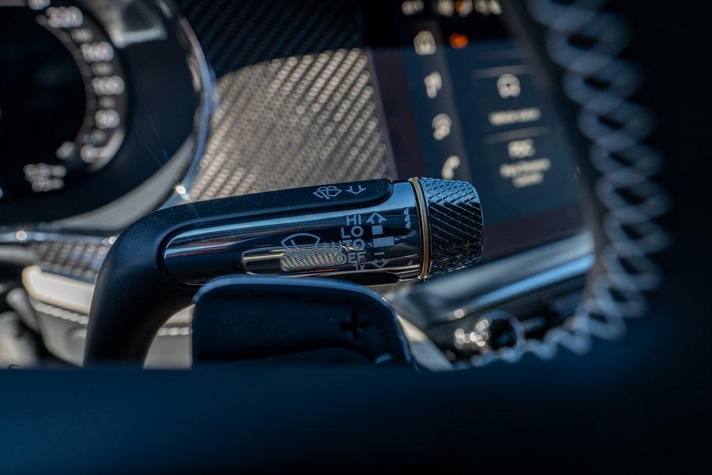 2025 Bentley Flying Spur